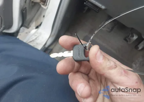 1996 Mazda B3000 Cab Plus from USA, damaged, VIN 4F4CR16UXTTM22614